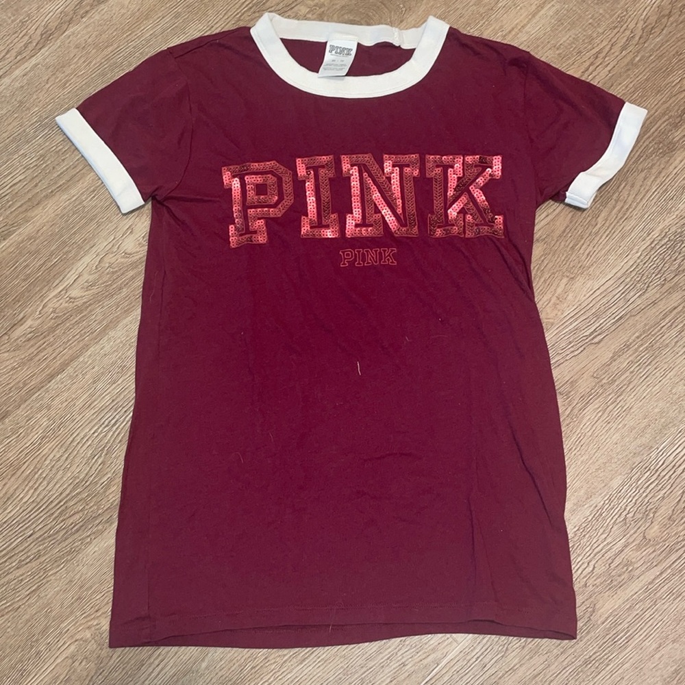 PINK by Victoria’s Secret T shirt size XS maroon.